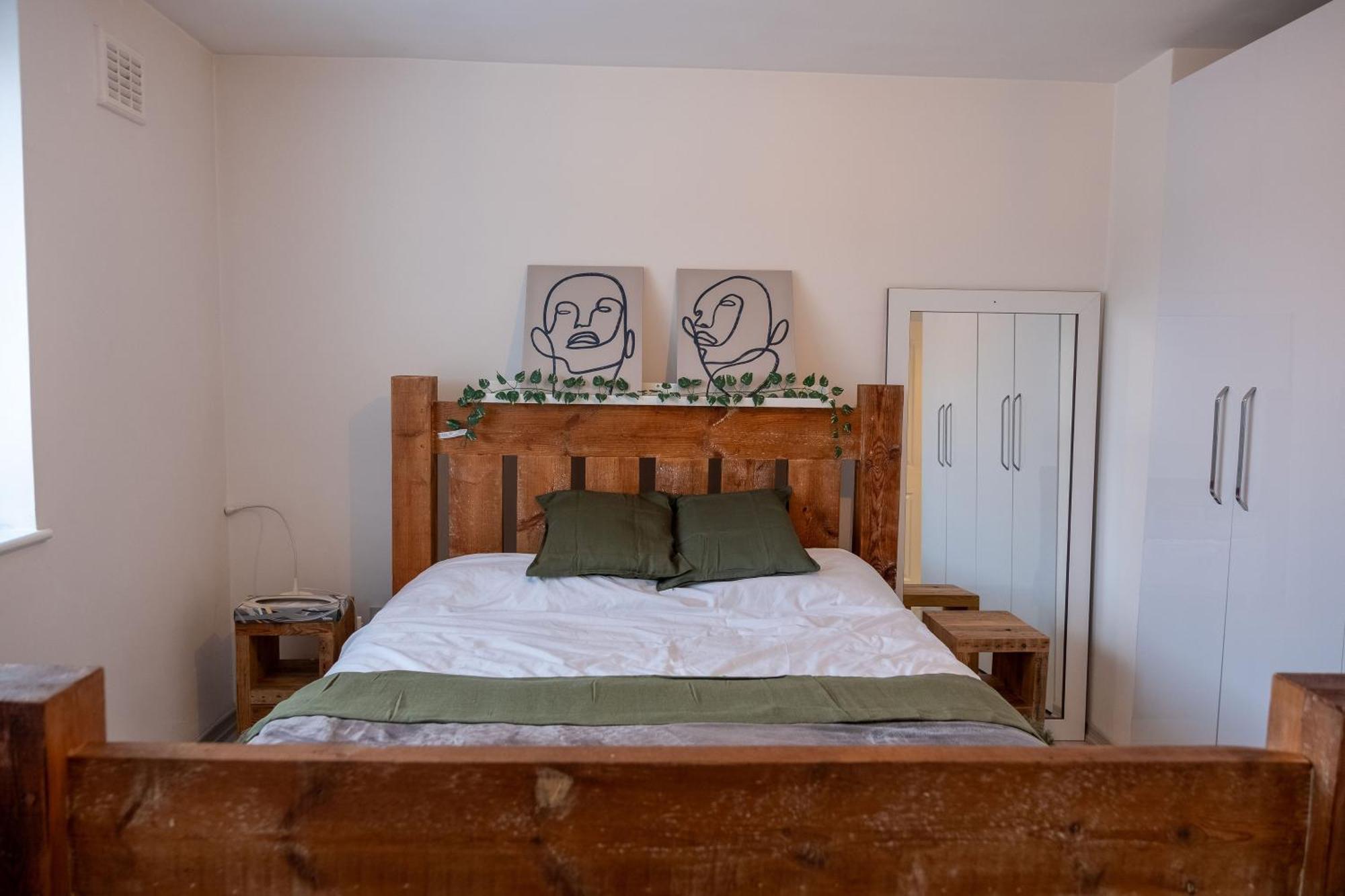 ריינהם Lovely Family Home In Rainham, Kent מראה חיצוני תמונה